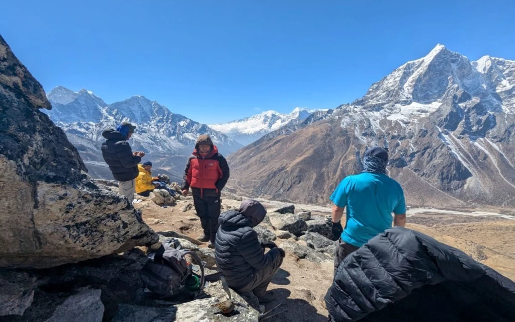Cho La Pass Trek