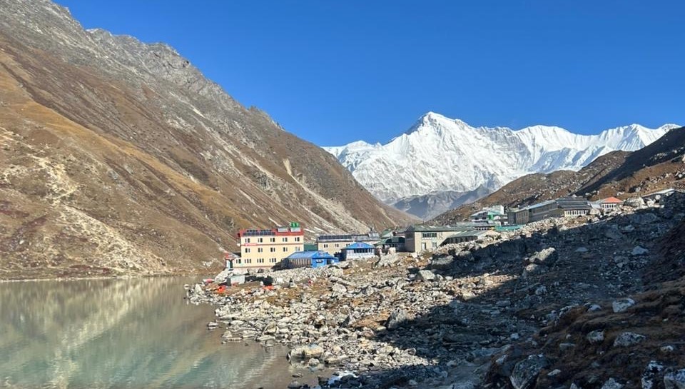 Hotels at Gokyo Lake 4760m