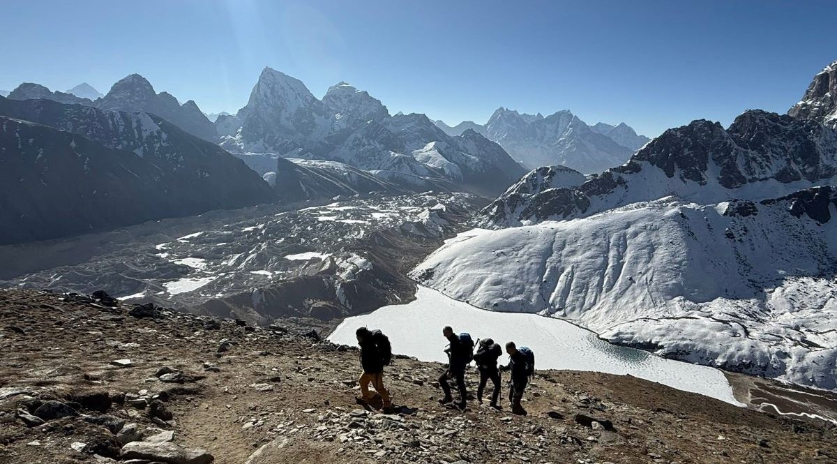 Hike upto Gokyo Ri