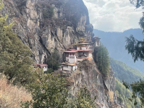 Bhutan Tour 6 Nights 7 Days