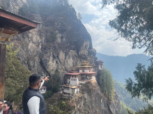 7 Nights 8 Days Bhutan Tour