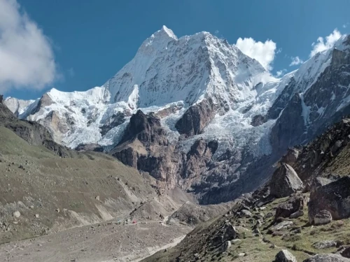 Makalu Base Camp Trek